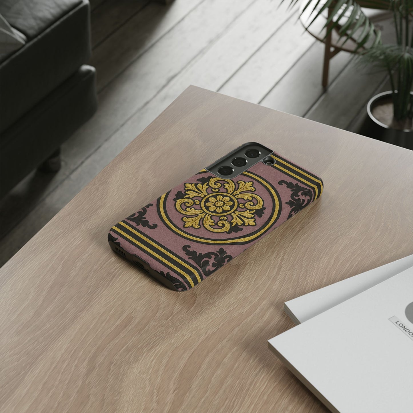 Gilded Mauve With Gold-Black Baroque Tough Cases