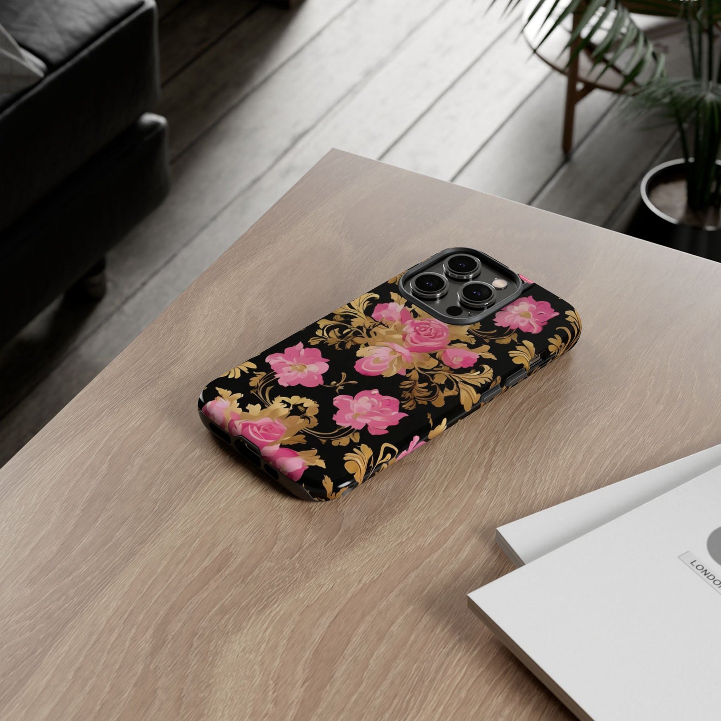 Elegant Floral Motif Phone Case - Tough Cases with Vintage Design - Pink & Gold Roses