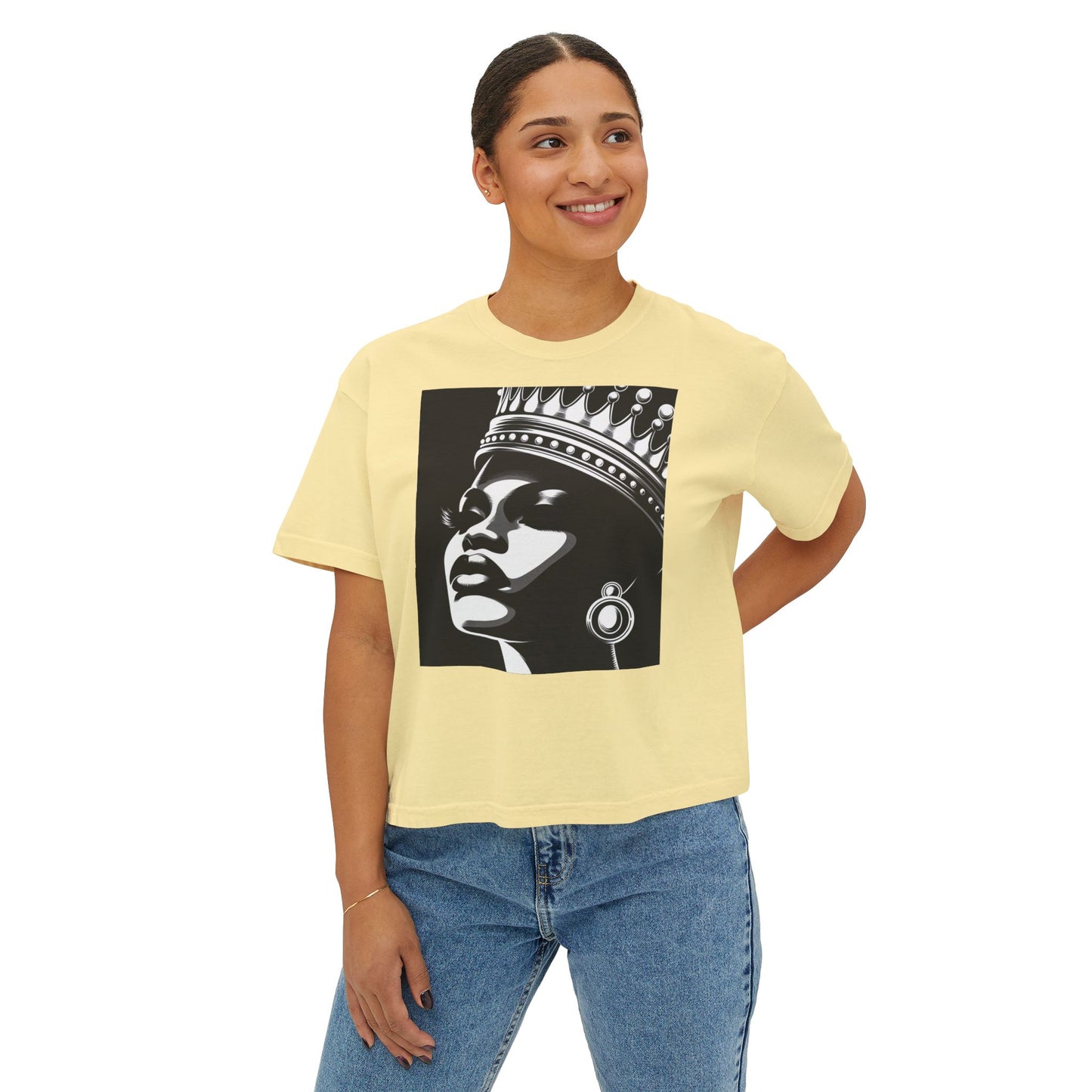 Empowering Women's Boxy Tee - Crowned Beauty Graphic Shirt, Fashionable Streetwear, Gift for Her, Casual Style, Birthday Gift