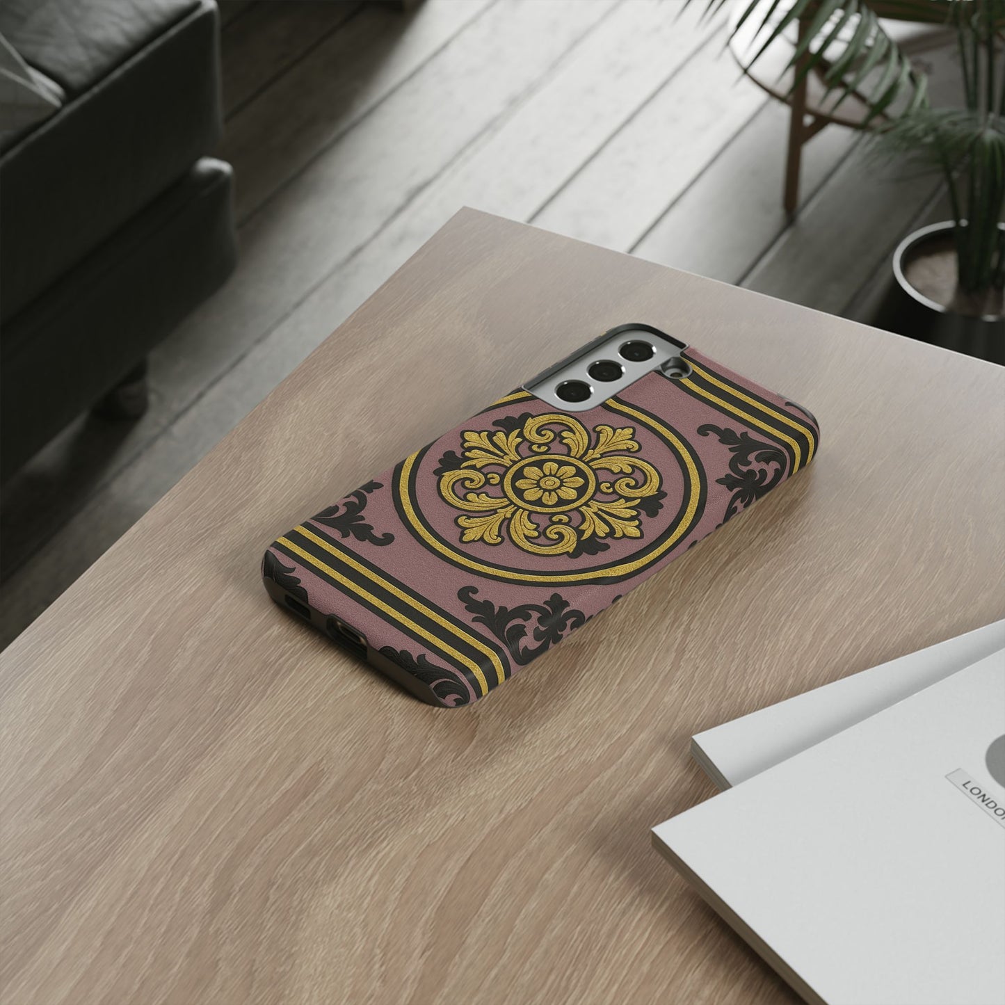 Gilded Mauve With Gold-Black Baroque Tough Cases