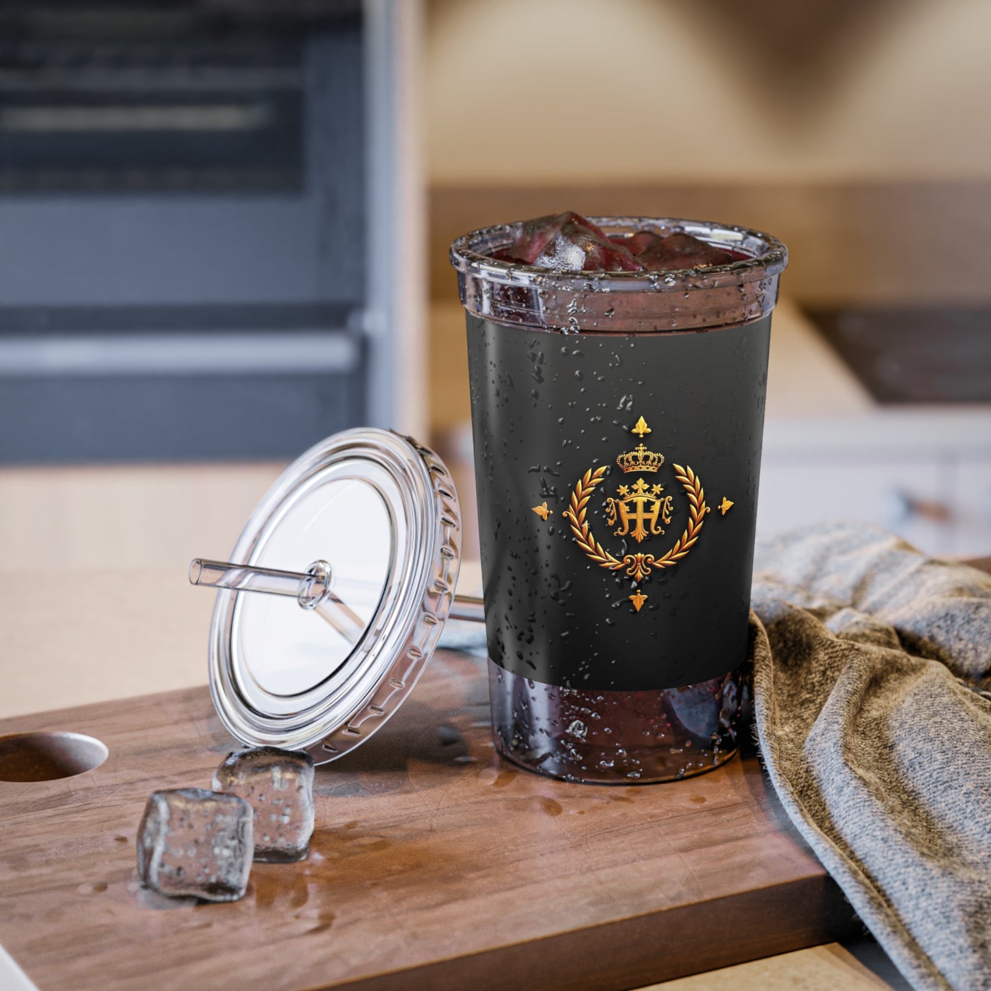 Suave Acrylic Cup with Crown Design, Personalized Drinkware, Elegant Tumblers, Durable Travel Mugs, Gift for All Occasions - Gold Crest