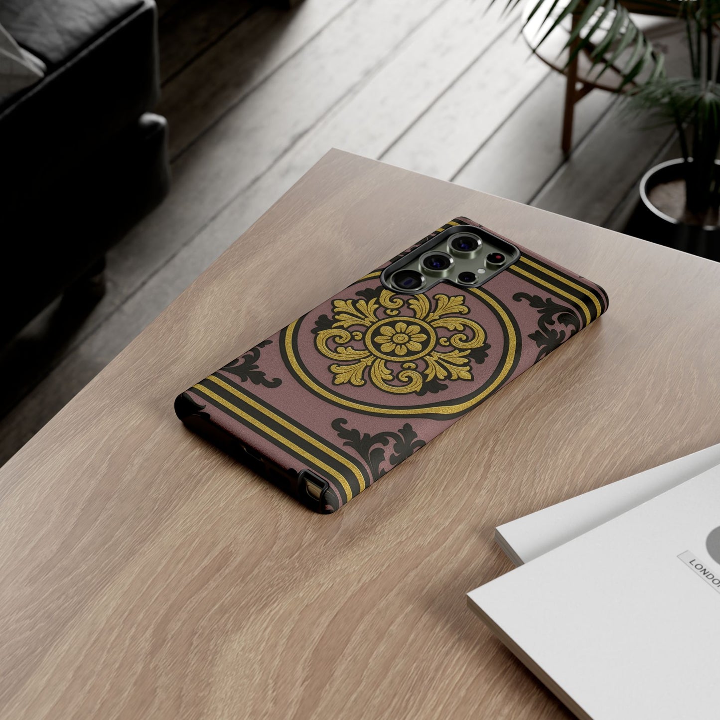 Gilded Mauve With Gold-Black Baroque Tough Cases