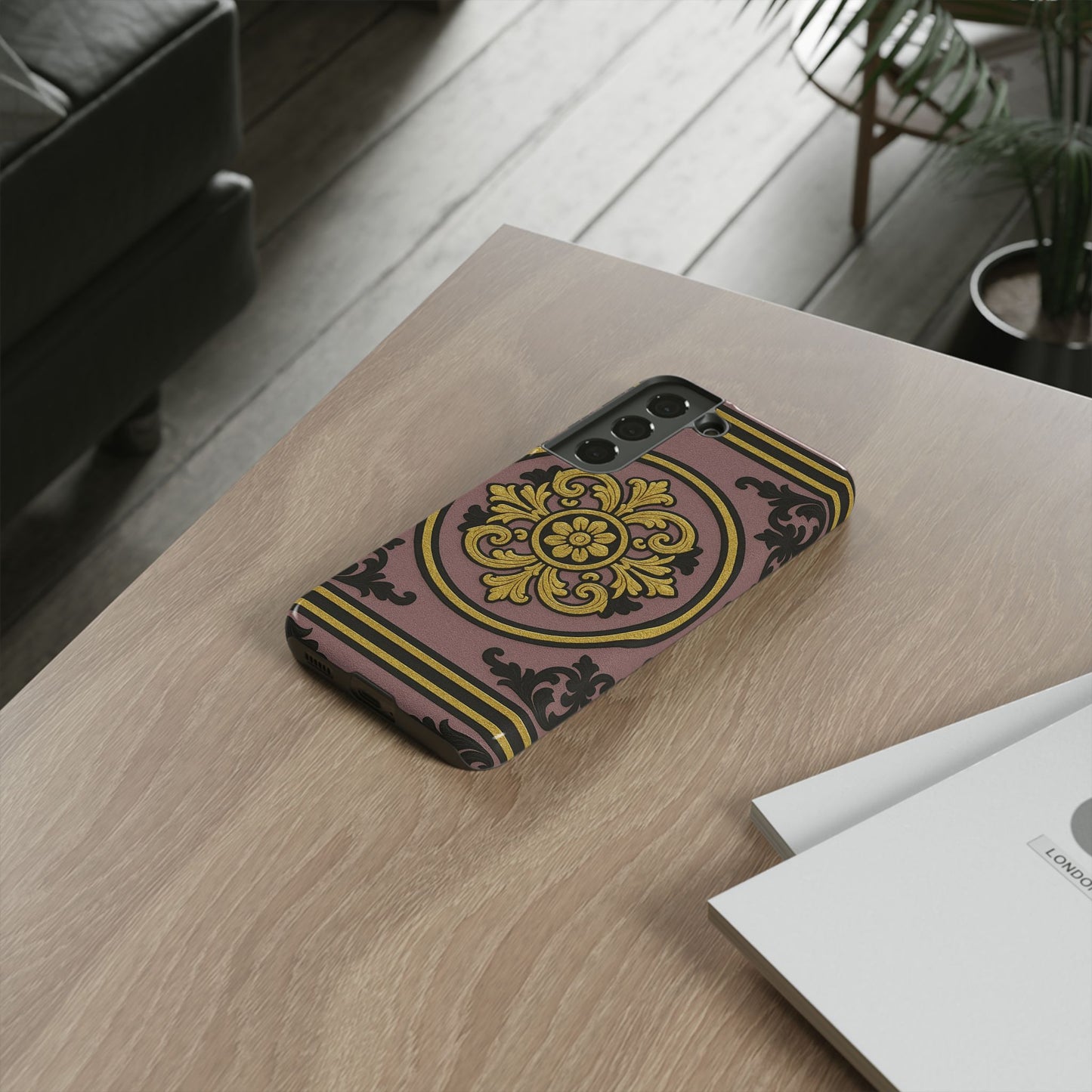 Gilded Mauve With Gold-Black Baroque Tough Cases