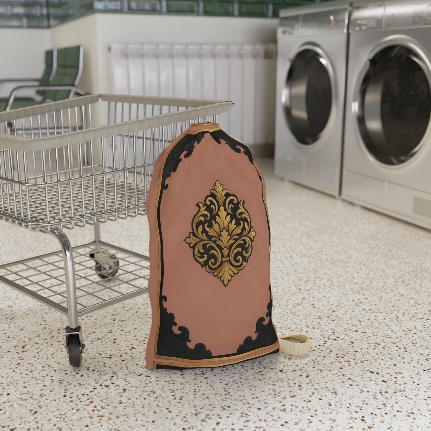Vintage Baroque Laundry Bag — Elegant Mauve & Black-Gold Baroque Travel/Linen Organizer