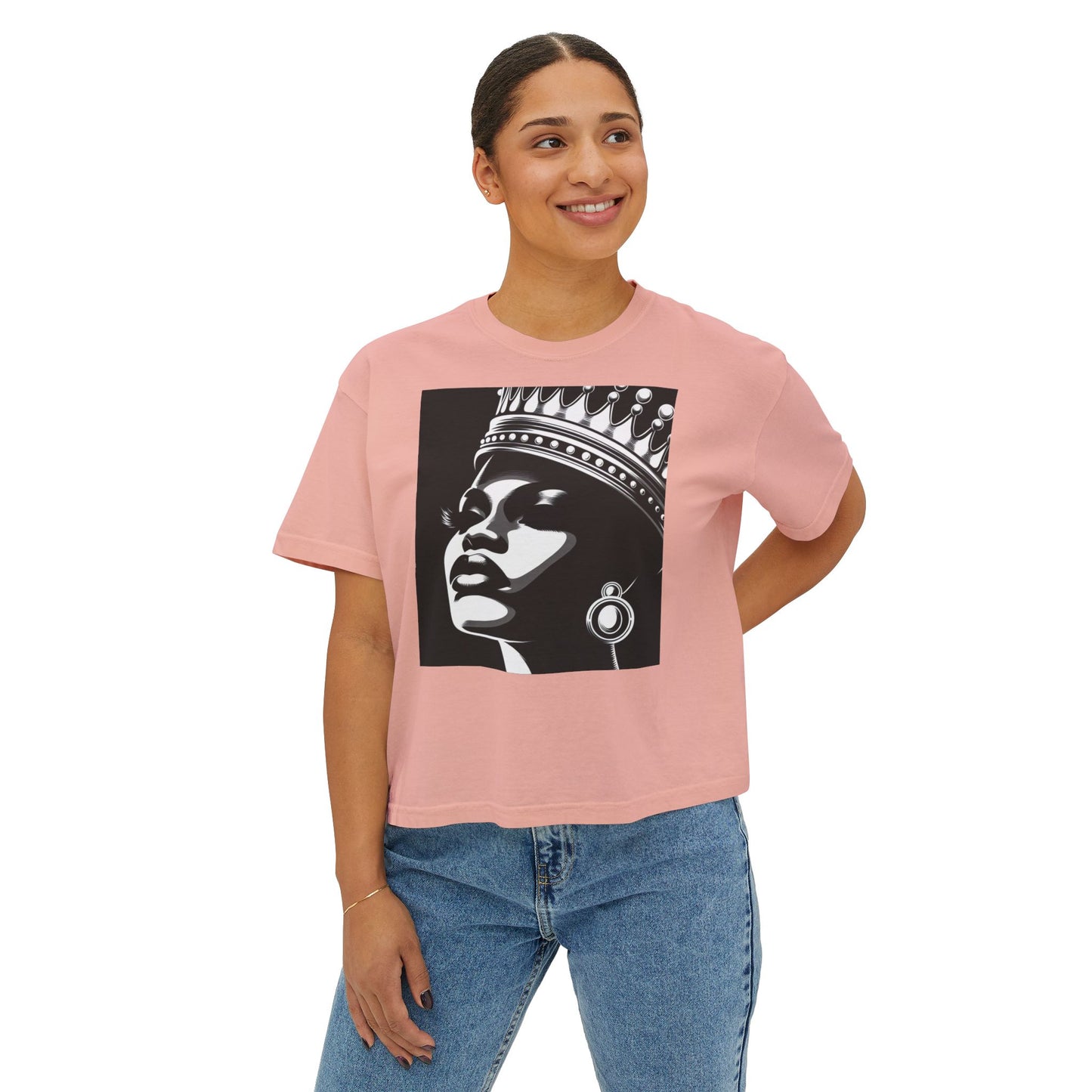 Empowering Women's Boxy Tee - Crowned Beauty Graphic Shirt, Fashionable Streetwear, Gift for Her, Casual Style, Birthday Gift